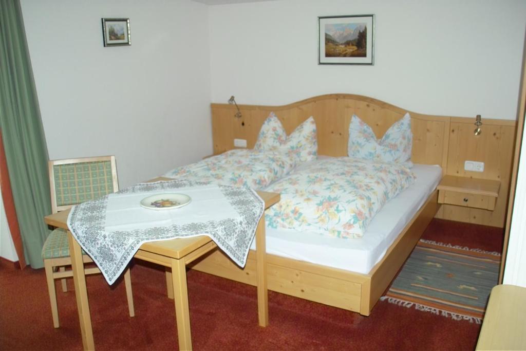 Gasthof Alpenblick Hotel Hirschegg  Ruang foto